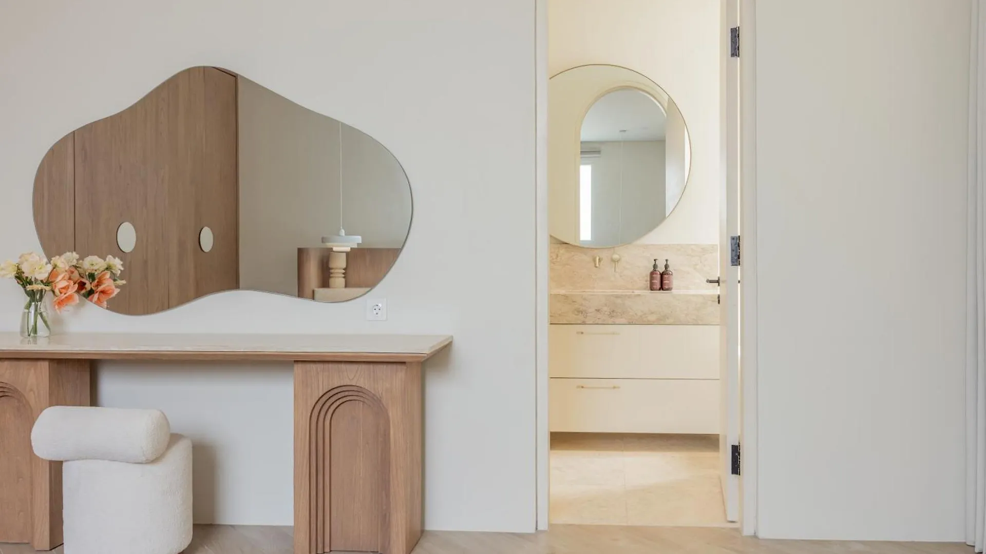 The Modo Suites Pecatu